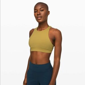 NWT LuluLemon High neck Energy Bra size 6 grape leaf